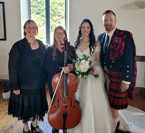Cellist Cynthia Steele and pianist Michelle Kyle