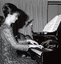 Pianist Michelle Kyle